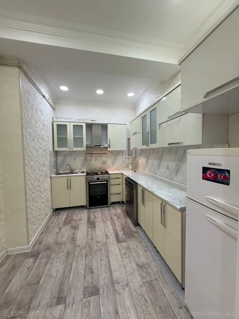 Satılır 3 otaqlı Mənzil Yeni tikili 100 m² Yasamal - şəkil 4