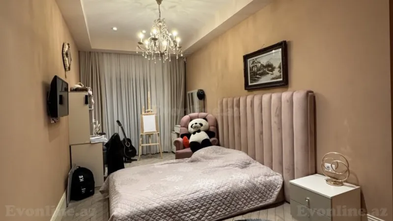 Satılır 4 otaqlı Mənzil Yeni tikili 237 m² Nəsimi r. - şəkil 12