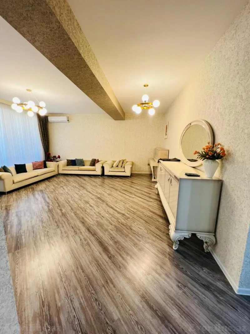 Satılır 4 otaqlı Mənzil Yeni tikili 230 m² Nərimanov r. - şəkil 4