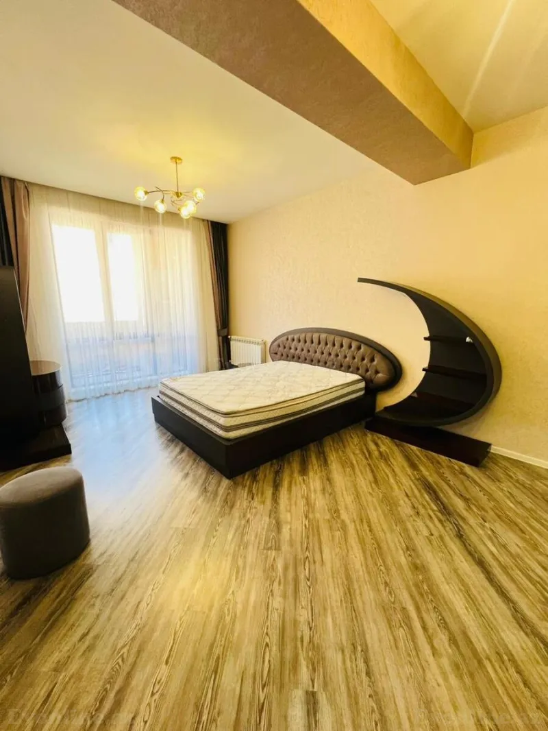 Satılır 4 otaqlı Mənzil Yeni tikili 230 m² Nərimanov r. - şəkil 10