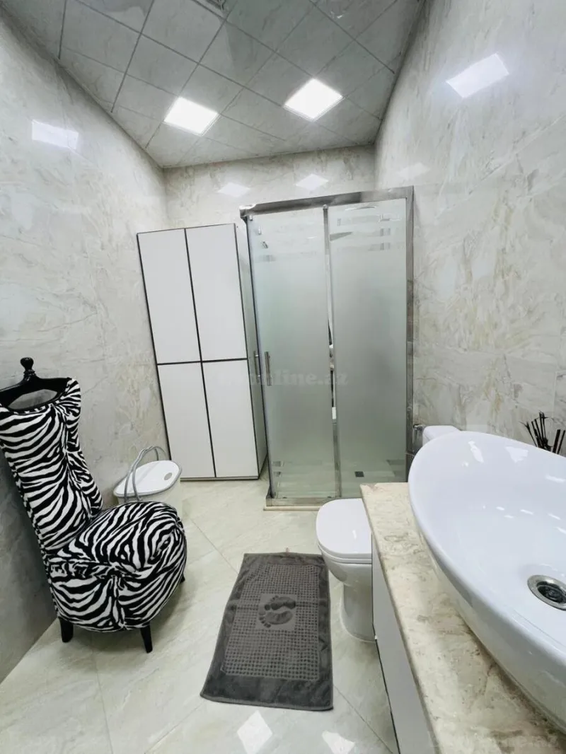 Satılır 4 otaqlı Mənzil Yeni tikili 230 m² Nərimanov r. - şəkil 24