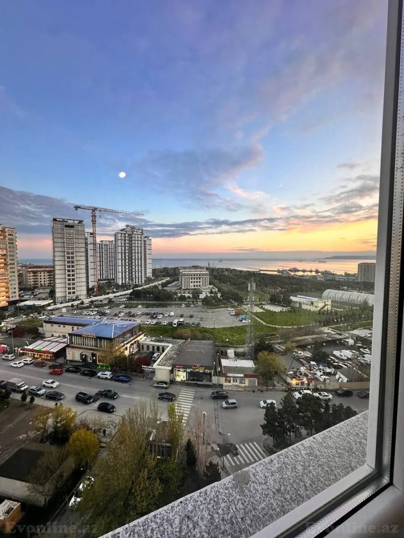 Satılır 3 otaqlı Mənzil Yeni tikili 105 m² Həzi Aslanov