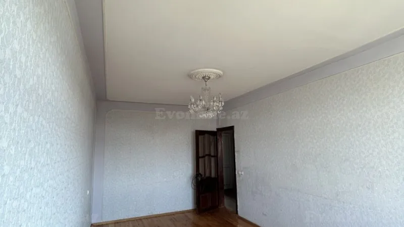 Satılır 2 otaqlı Mənzil Köhnə tikili 60 m² Suraxanı r. - şəkil 2
