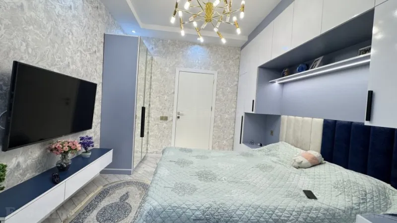 Satılır 2 otaqlı Mənzil Köhnə tikili 55 m² Massiv V - şəkil 6
