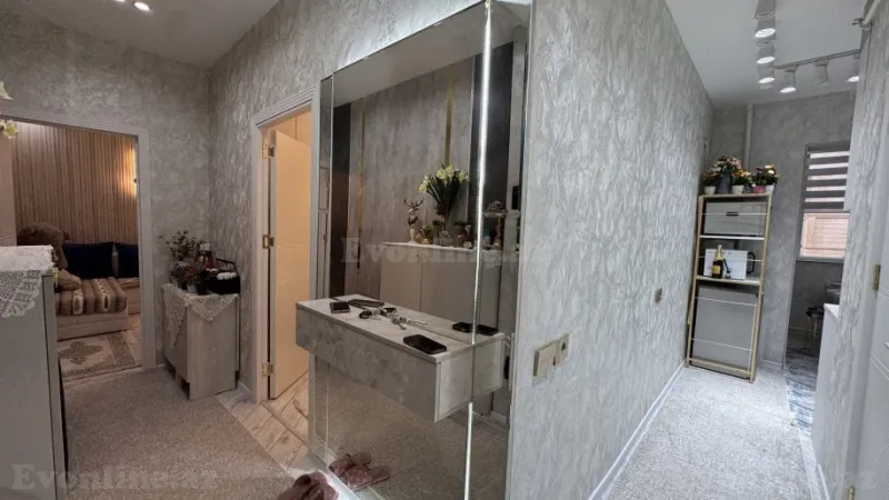 Satılır 2 otaqlı Mənzil Köhnə tikili 55 m² Massiv V - şəkil 9