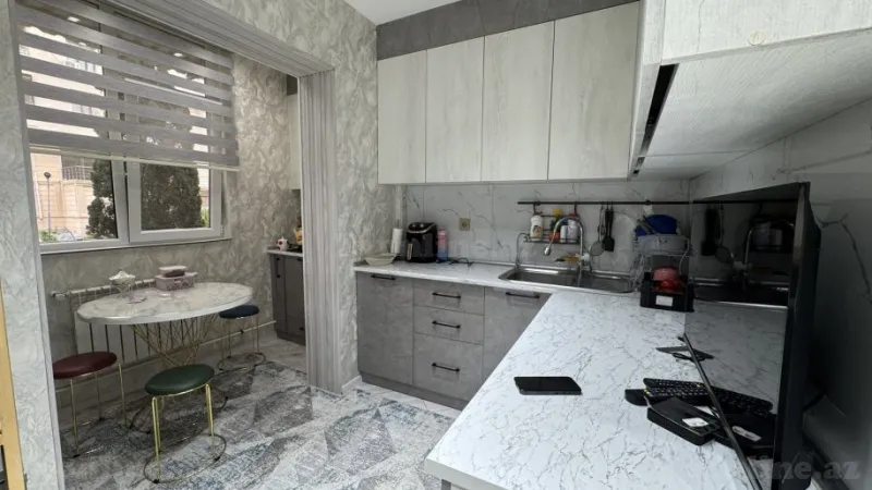 Satılır 2 otaqlı Mənzil Köhnə tikili 55 m² Massiv V - şəkil 12