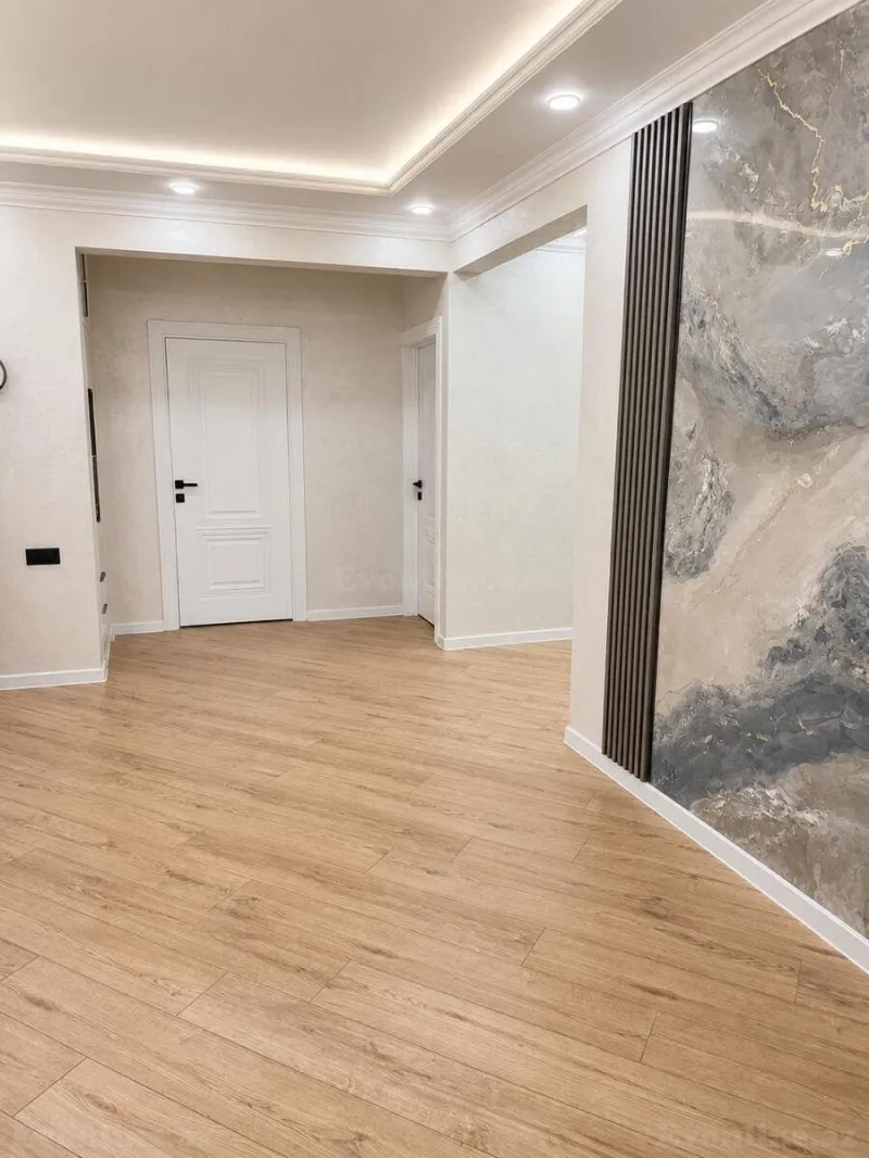 Satılır 3 otaqlı Mənzil Köhnə tikili 85 m² Həzi Aslanov - şəkil 3