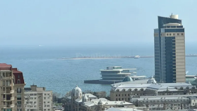 Satılır 3 otaqlı Mənzil Yeni tikili 90 m² 28 May m.