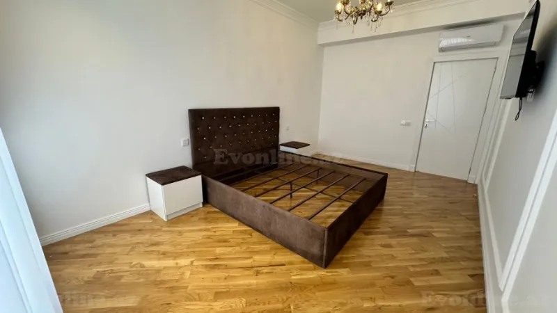 Satılır 3 otaqlı Mənzil Yeni tikili 90 m² 28 May m. - şəkil 4