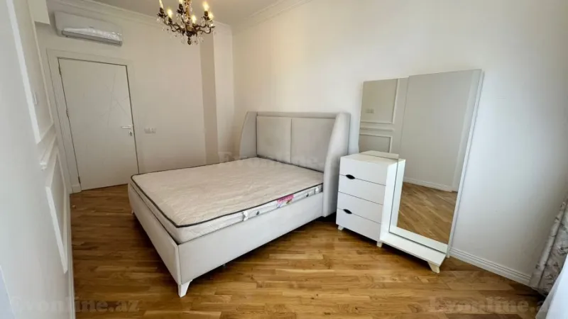 Satılır 3 otaqlı Mənzil Yeni tikili 90 m² 28 May m. - şəkil 9