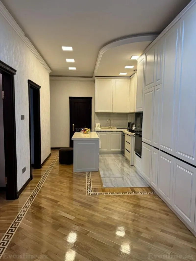 Satılır 3 otaqlı Mənzil Yeni tikili 110 m² Nizami m. - şəkil 5
