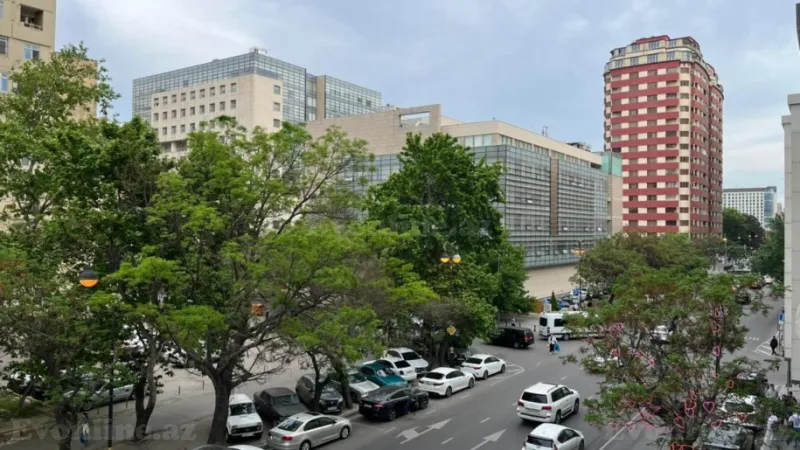 Kirayə verilir Ofis 30 m² Gənclik m. - şəkil 4