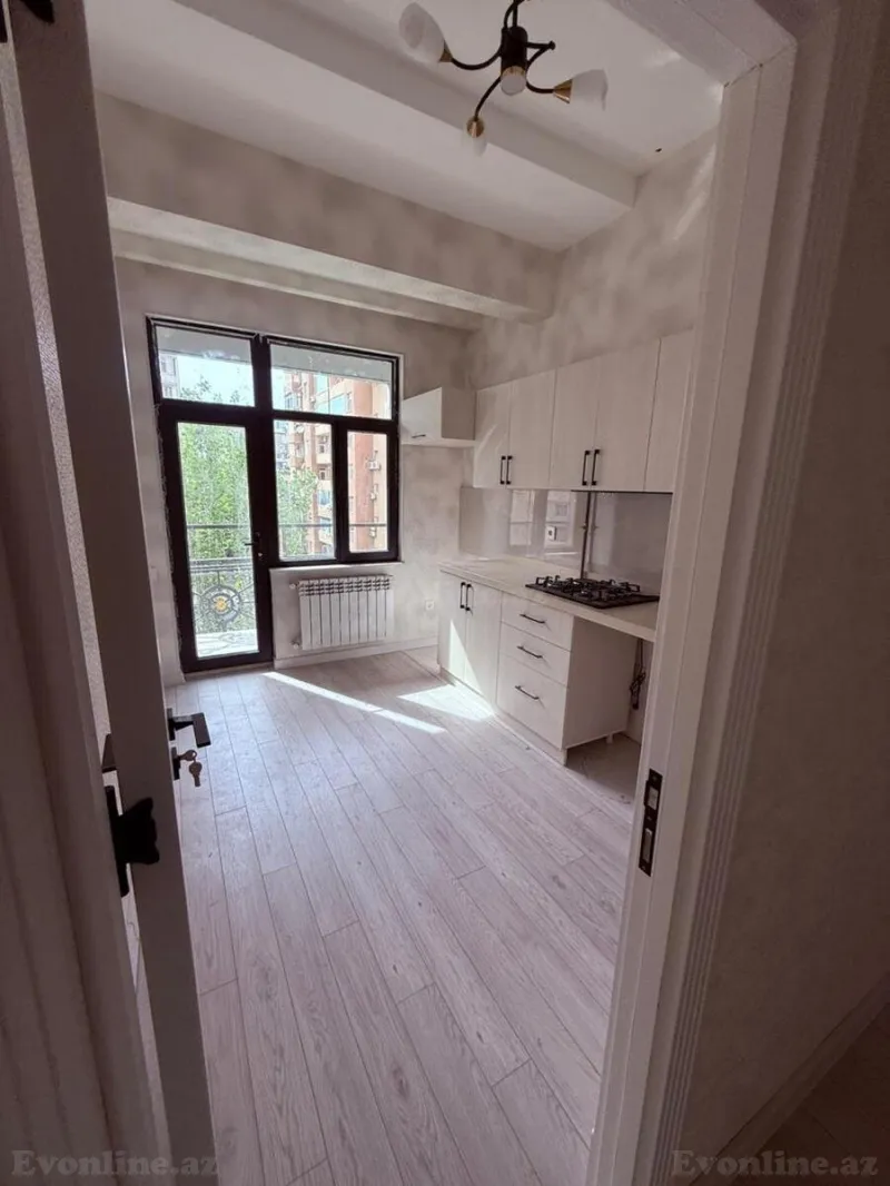 Satılır 2 otaqlı Mənzil Köhnə tikili 56 m² Nizami m.