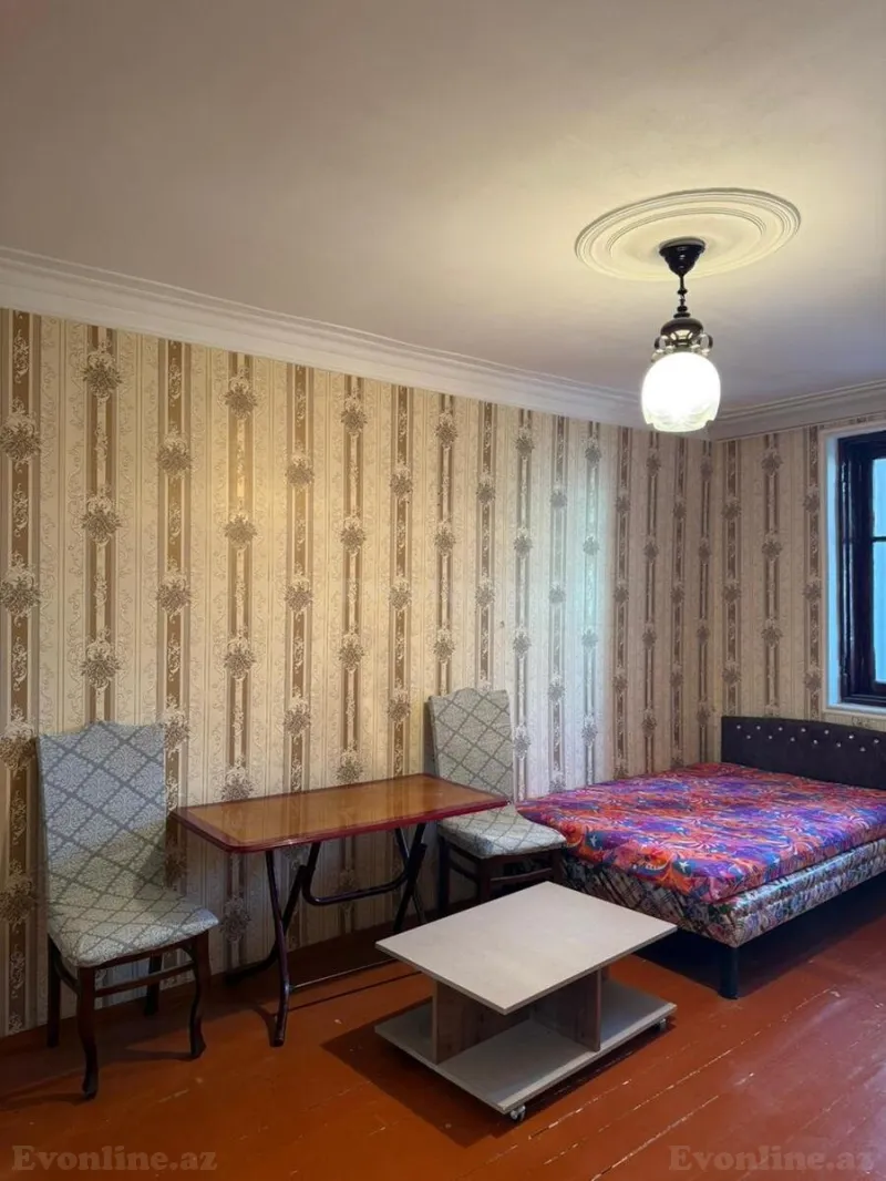 Kirayə verilir 1 otaqlı Mənzil Köhnə tikili 35 m² Gənclik m. - şəkil 2