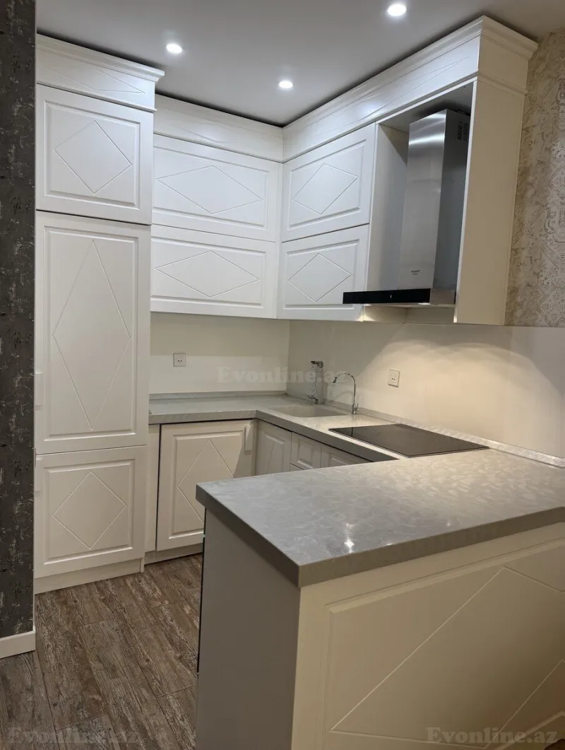 Kirayə verilir 2 otaqlı Mənzil Yeni tikili 74 m² İçərişəhər m. - şəkil 8