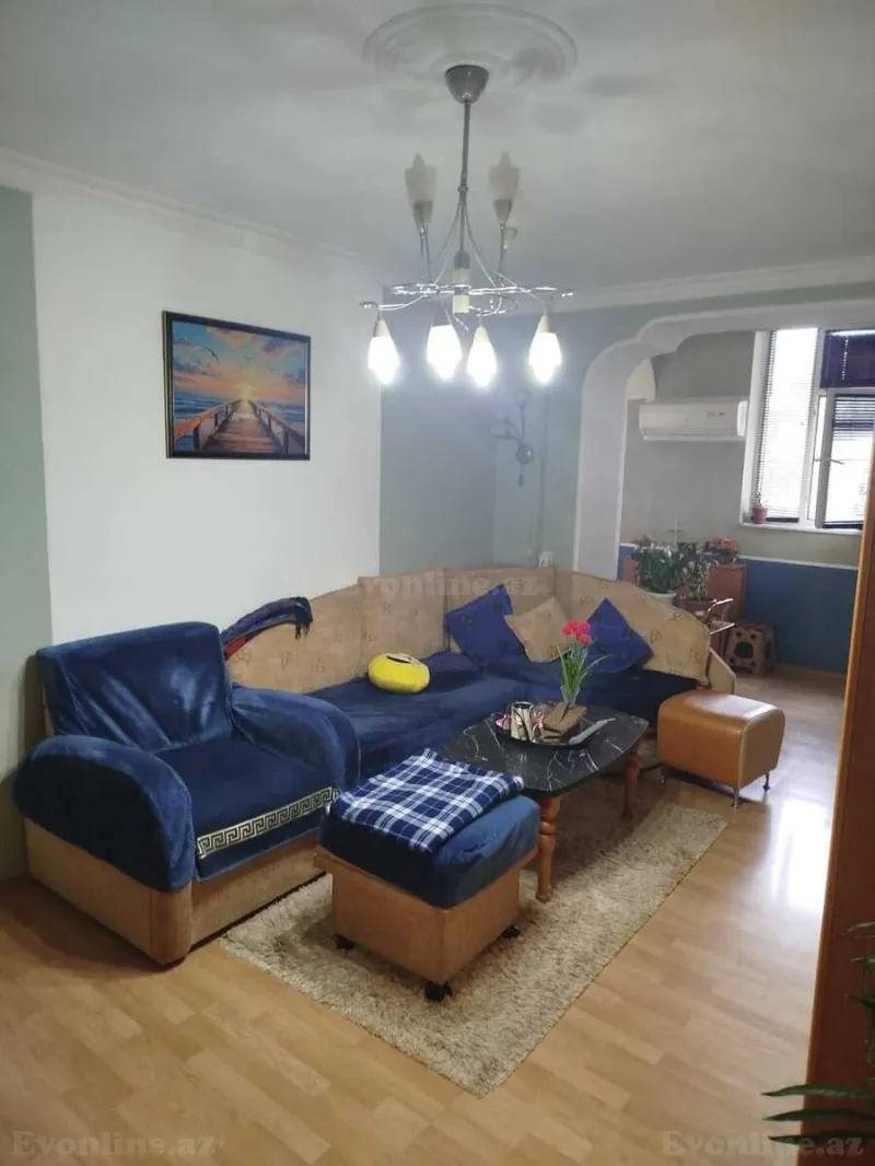 Satılır 3 otaqlı Mənzil Köhnə tikili 60 m² Gənclik m. - şəkil 2