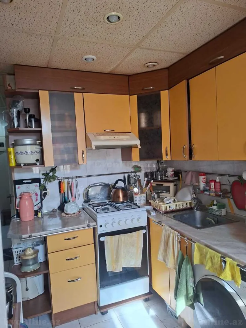 Satılır 3 otaqlı Mənzil Köhnə tikili 60 m² Gənclik m. - şəkil 14