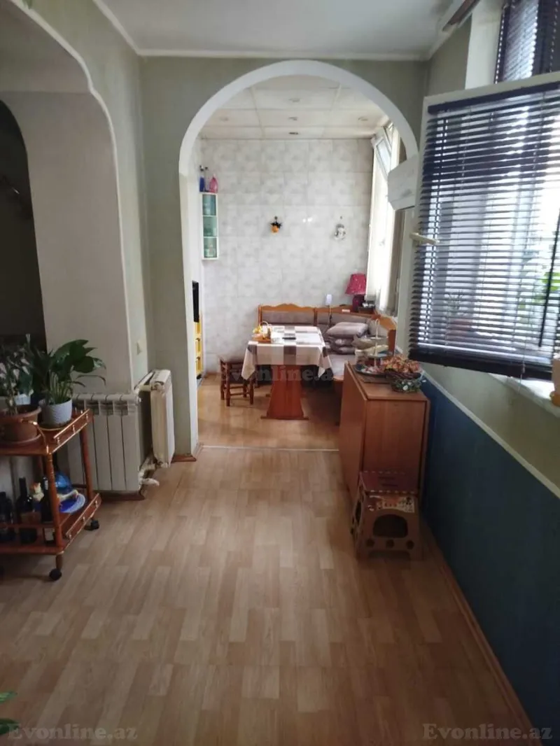 Satılır 3 otaqlı Mənzil Köhnə tikili 60 m² Gənclik m. - şəkil 21