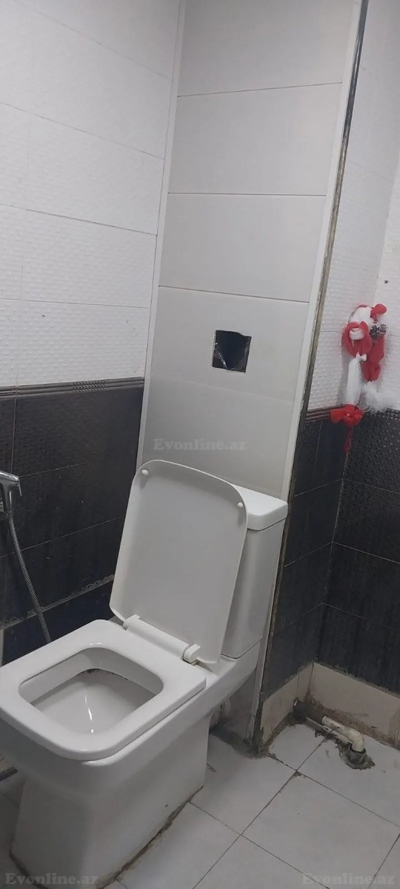 Satılır 2 otaqlı Mənzil Köhnə tikili 42 m² Gənclik m. - şəkil 2