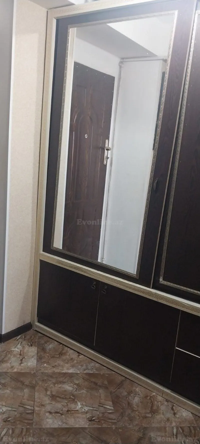 Satılır 2 otaqlı Mənzil Köhnə tikili 42 m² Gənclik m. - şəkil 4