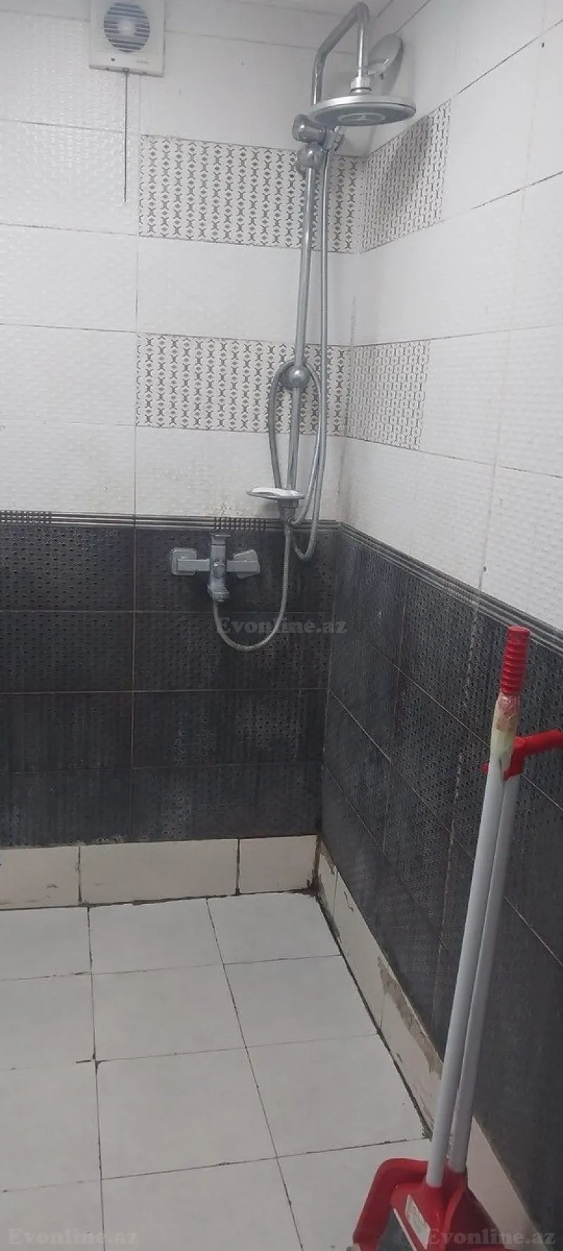 Satılır 2 otaqlı Mənzil Köhnə tikili 42 m² Gənclik m. - şəkil 7