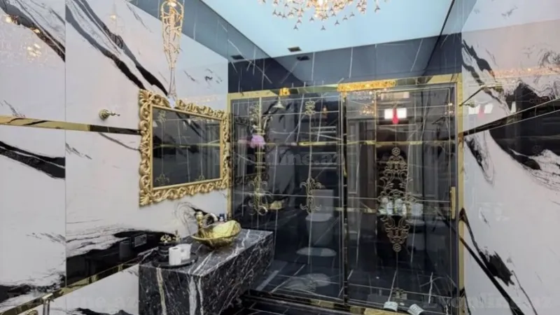Satılır 4 otaqlı Mənzil Köhnə tikili 215 m² Sahil m. - şəkil 14