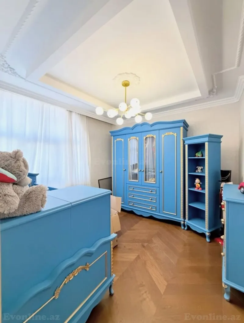 Satılır 4 otaqlı Mənzil Köhnə tikili 215 m² Sahil m. - şəkil 15