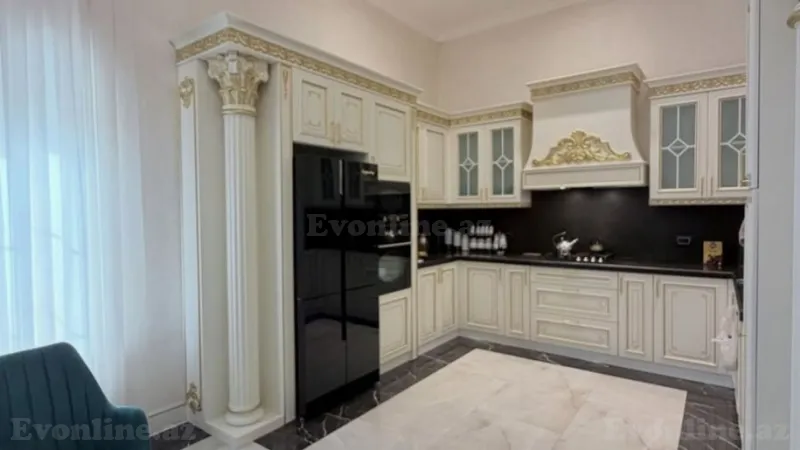 Satılır 4 otaqlı Mənzil Köhnə tikili 215 m² Sahil m. - şəkil 17