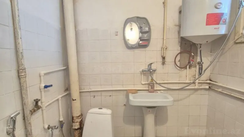 Satılır 1 otaqlı Mənzil Köhnə tikili 35 m² Yasamal - şəkil 16