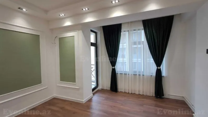 Satılır 3 otaqlı Mənzil Yeni tikili 80 m² 28 May m. - şəkil 2