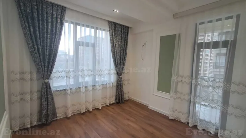 Satılır 3 otaqlı Mənzil Yeni tikili 80 m² 28 May m. - şəkil 8