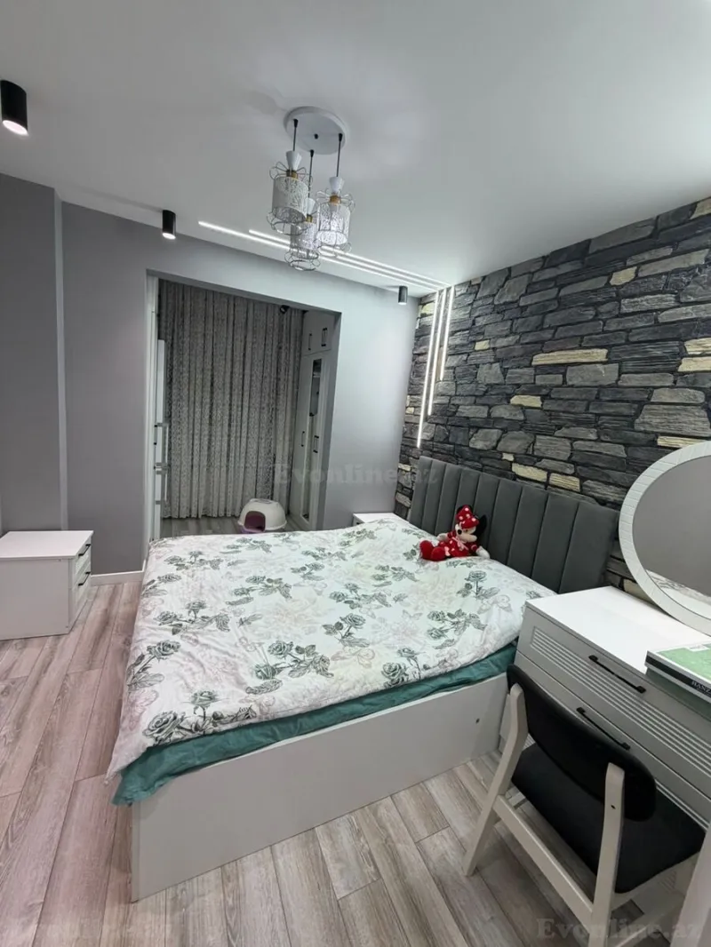 Satılır 3 otaqlı Mənzil Köhnə tikili 90 m² Yasamal - şəkil 4
