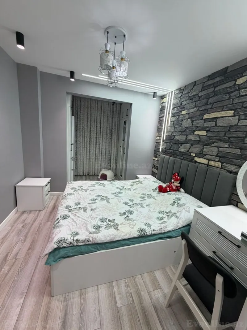 Satılır 3 otaqlı Mənzil Köhnə tikili 90 m² Yasamal - şəkil 5