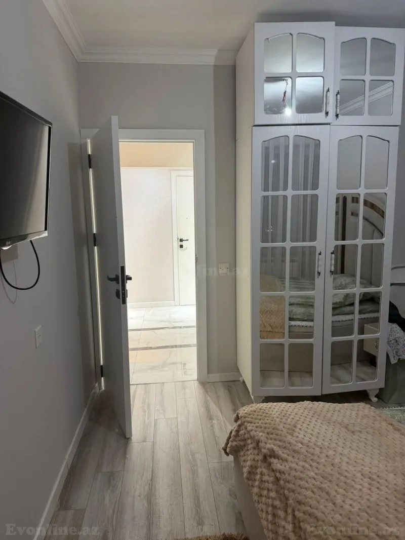 Satılır 3 otaqlı Mənzil Köhnə tikili 90 m² Yasamal - şəkil 8
