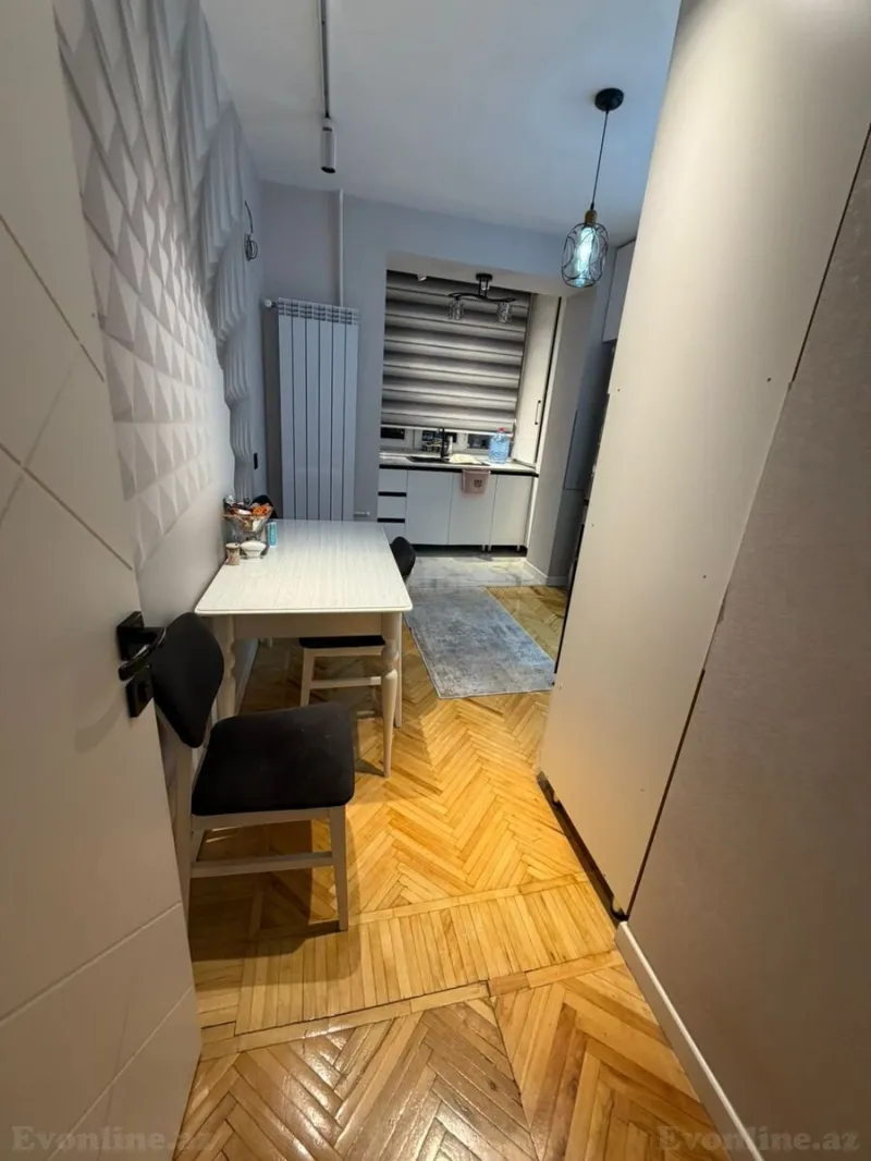 Satılır 3 otaqlı Mənzil Köhnə tikili 90 m² Yasamal - şəkil 12