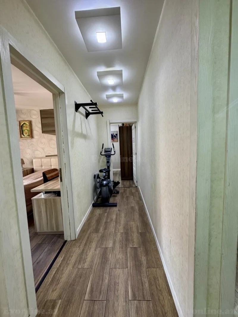 Satılır 5 otaqlı Mənzil Köhnə tikili 135 m² Yeni Yasamal - şəkil 16