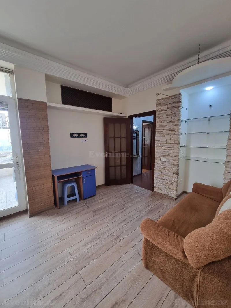 Satılır 2 otaqlı Mənzil Yeni tikili 50 m² 8-ci mikrorayon - şəkil 5