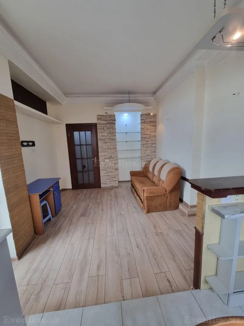 Satılır 2 otaqlı Mənzil Yeni tikili 50 m² 8-ci mikrorayon - şəkil 6
