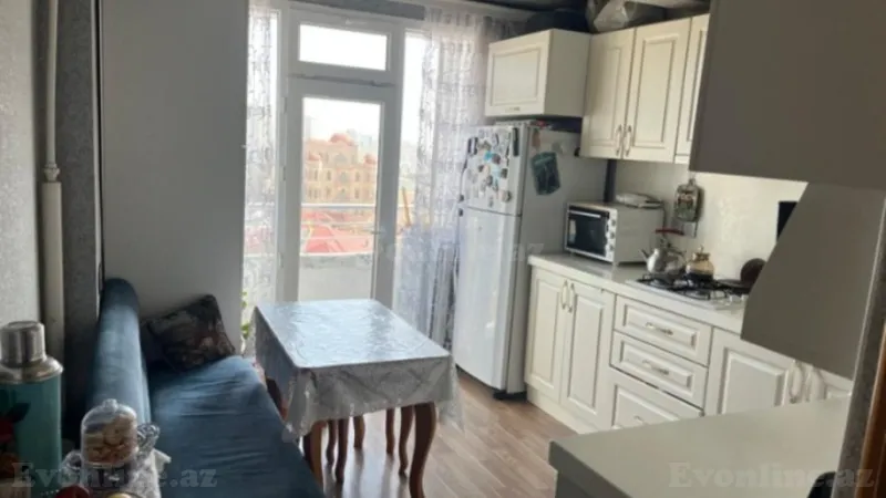 Satılır 2 otaqlı Mənzil Yeni tikili 60 m² 8 Noyabr m. - şəkil 13