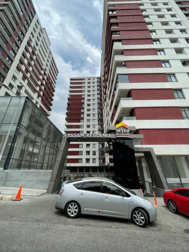 Kirayə verilir 2 otaqlı Mənzil Yeni tikili 85 m² Memar Əcəmi m.