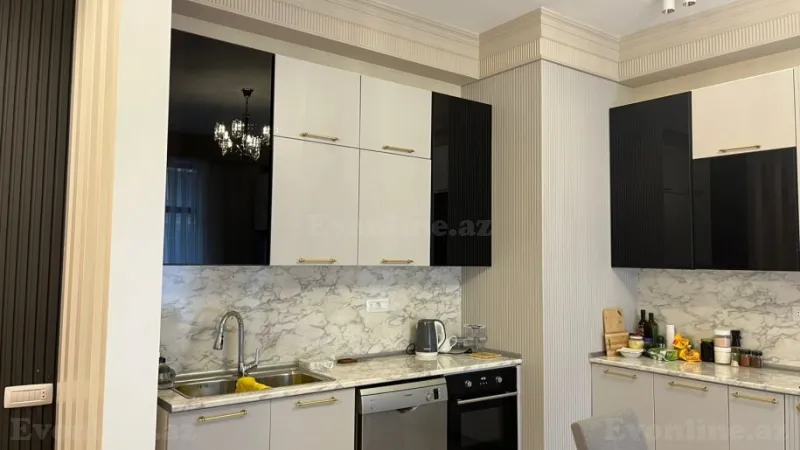 Kirayə verilir 3 otaqlı Mənzil Yeni tikili 130 m² Xətai r. - şəkil 7