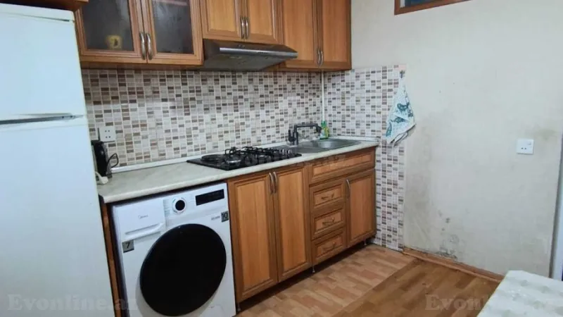 Kirayə verilir 2 otaqlı Mənzil Köhnə tikili 60 m² Badamdar