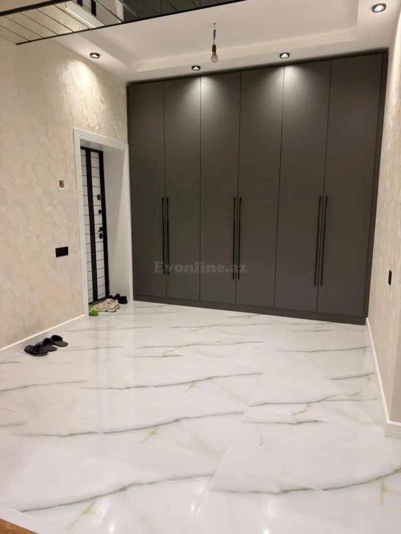 Satılır 4 otaqlı Mənzil Yeni tikili 136 m² Neftçilər m. - şəkil 10