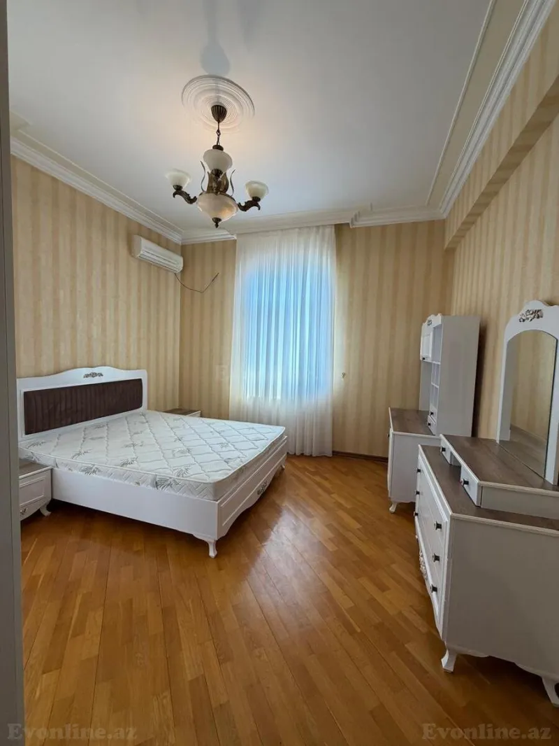 Kirayə verilir 4 otaqlı Mənzil Yeni tikili 160 m² 8-ci mikrorayon - şəkil 7