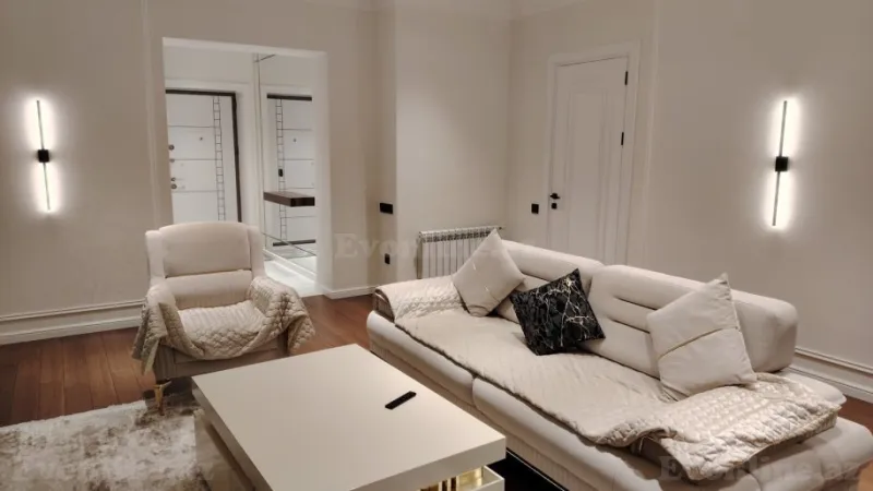 Kirayə verilir 3 otaqlı Mənzil Yeni tikili 110 m² 8 Noyabr m. - şəkil 9