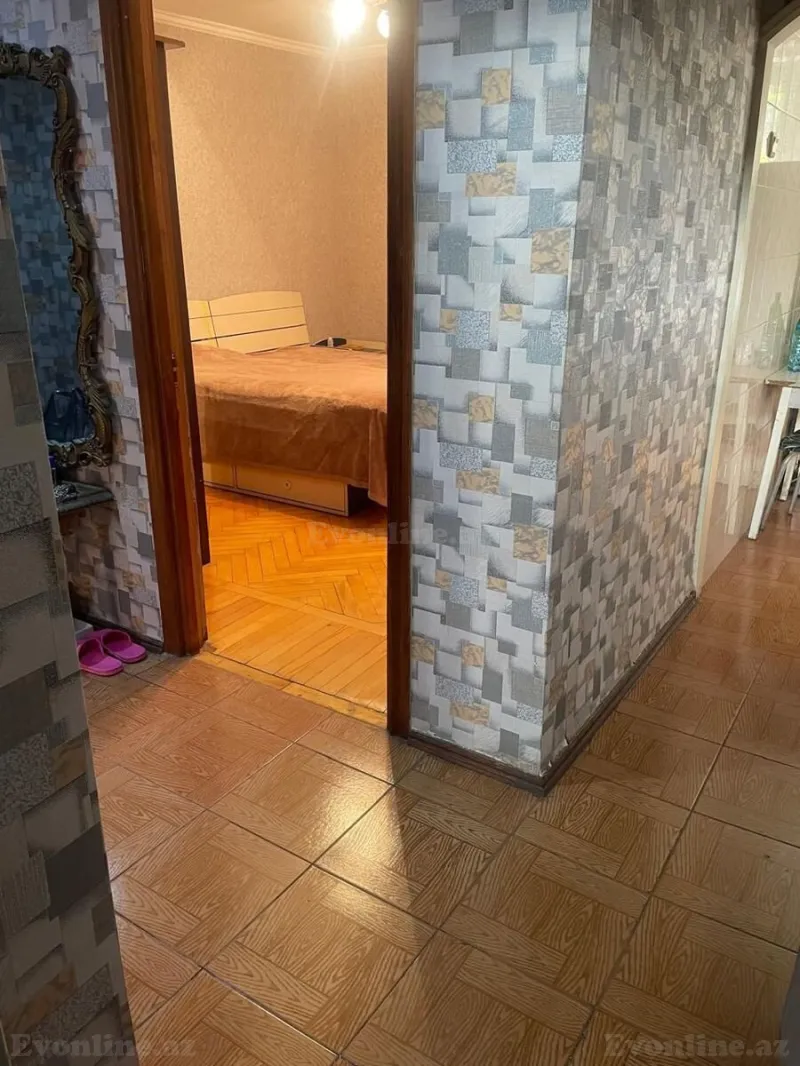 Satılır 2 otaqlı Mənzil Köhnə tikili 60 m² Nizami m. - şəkil 4