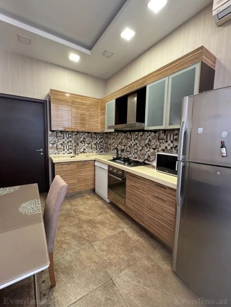Kirayə verilir 3 otaqlı Mənzil Yeni tikili 95 m² Elmlər Akademiyası m. - şəkil 3