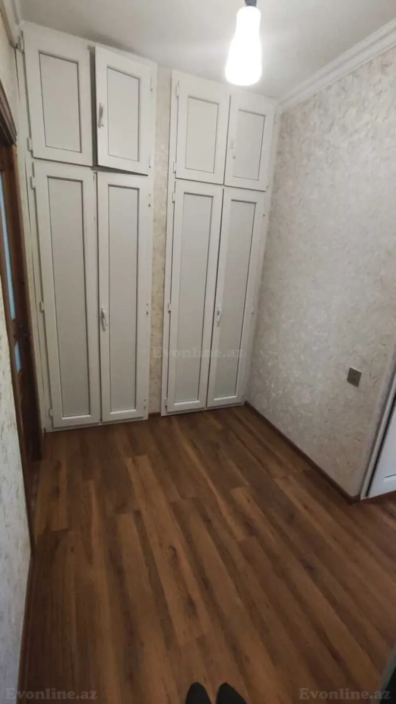Satılır 2 otaqlı Mənzil Köhnə tikili 65 m² Xətai r. - şəkil 8