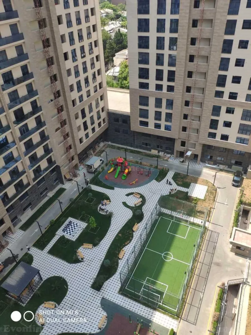 Kirayə verilir 3 otaqlı Mənzil Yeni tikili 100 m² Nəsimi r.