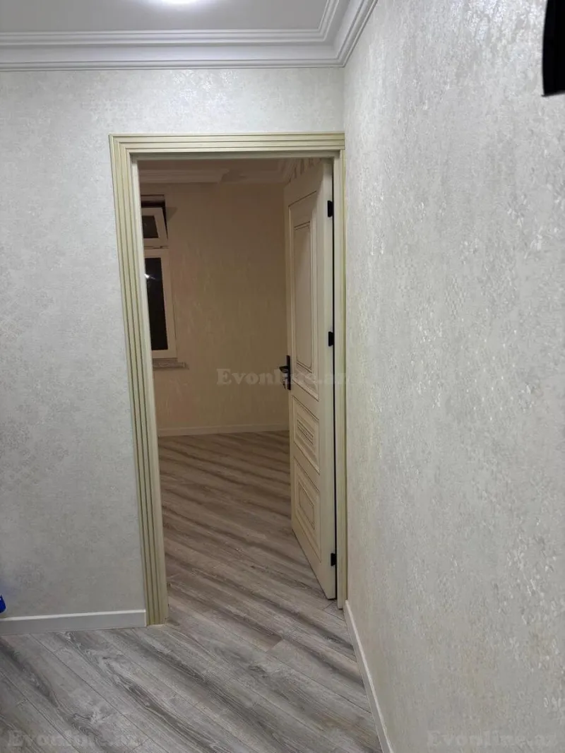 Satılır 2 otaqlı Mənzil Köhnə tikili 32 m² Sumqayıt